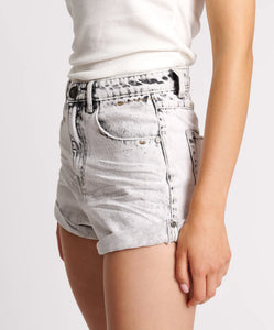 BIANCO HIGH WAIST SHORT