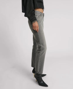 STIXX LOW WAIST SLIM JEAN