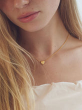 Load image into Gallery viewer, VIVENNE NECKLACE
